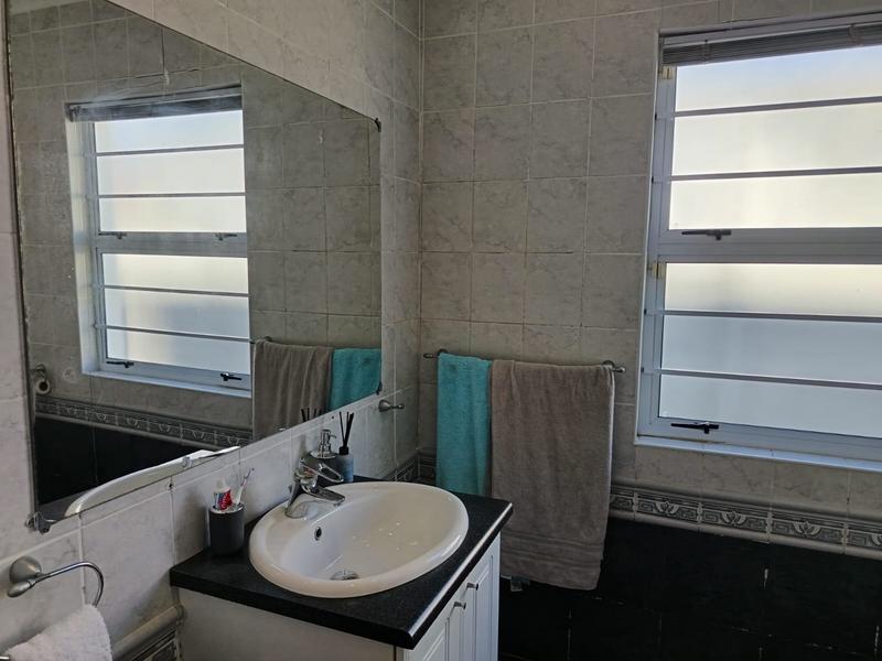 3 Bedroom Property for Sale in Newton Park Eastern Cape